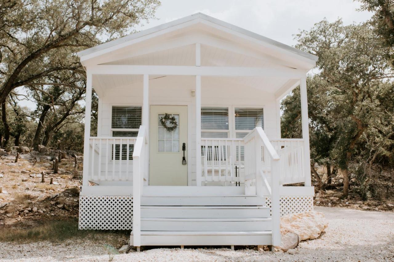 הוילה Spring Branch The Perch- Texas Tiny Haus With Amazing Views מראה חיצוני תמונה